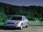 Ford Mondeo Sedan 2000 года